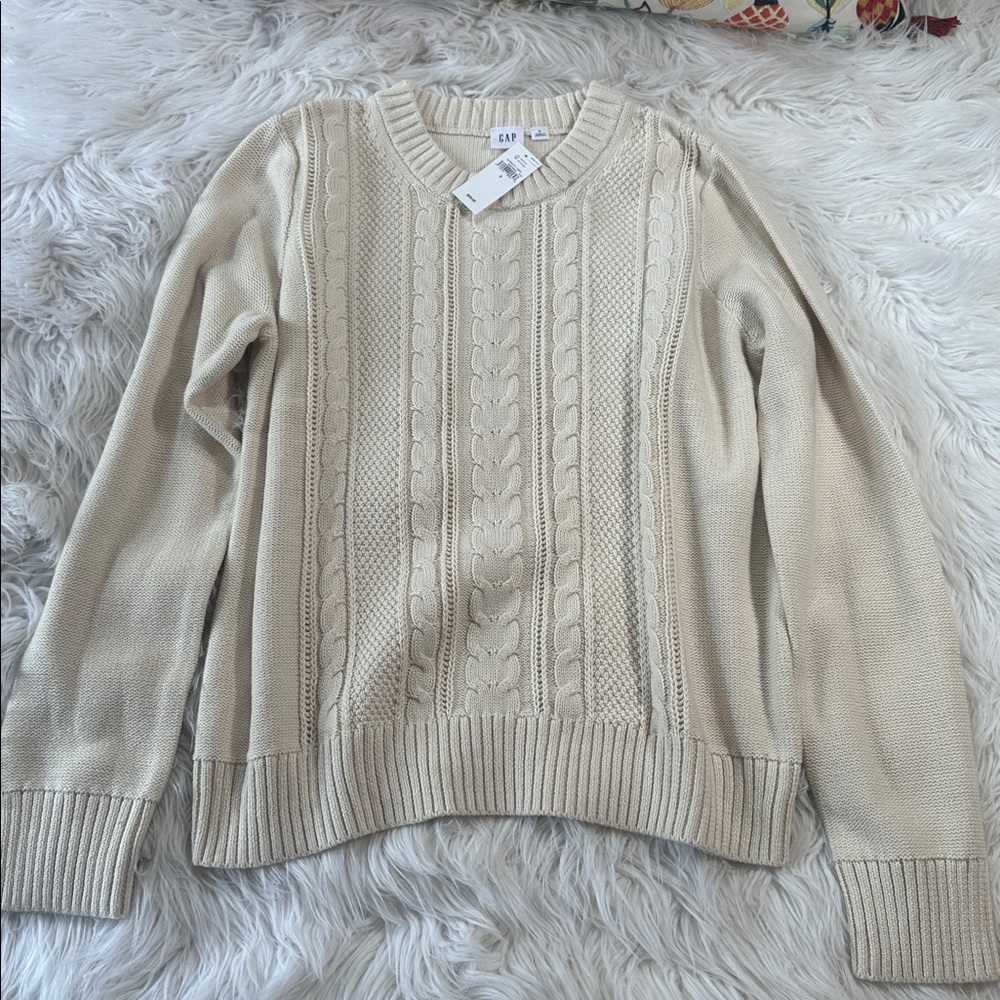 GAP • Cable Knit Crewneck Sweater in Birch White - Picture 3 of 9
